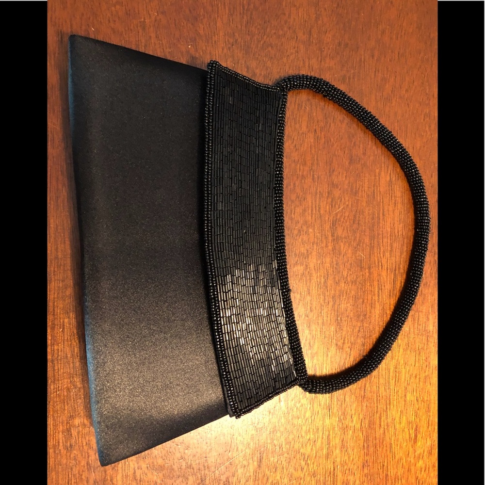 Small black purse